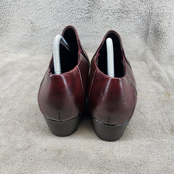 Rasolli Shoes Womens Size 11 Red Faux Leather Slip On Ankle Boots *NWOT* main image 12